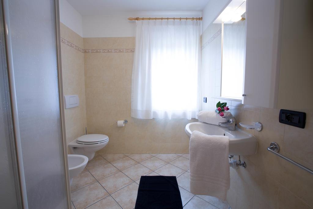 Al Molino Apartment Livigno Cameră foto